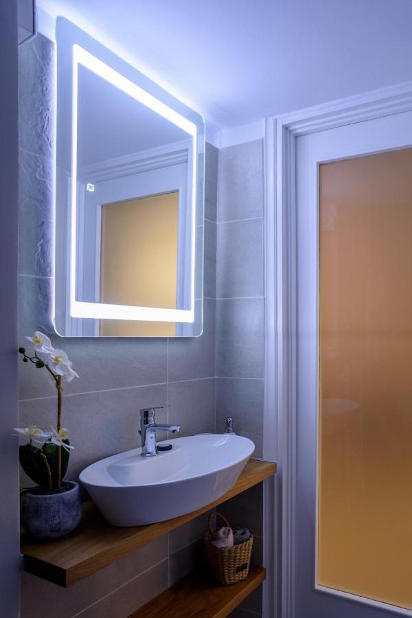 Acropolis Exclusive Studio Атина Екстериор снимка